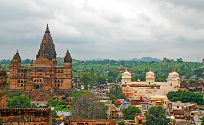 Bhopal To Orcha, Cab in Bhopal